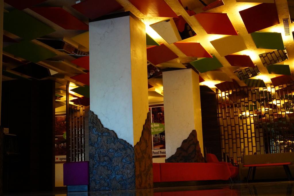 Hotel Victoria River View Banjarmasin  Exteriér fotografie